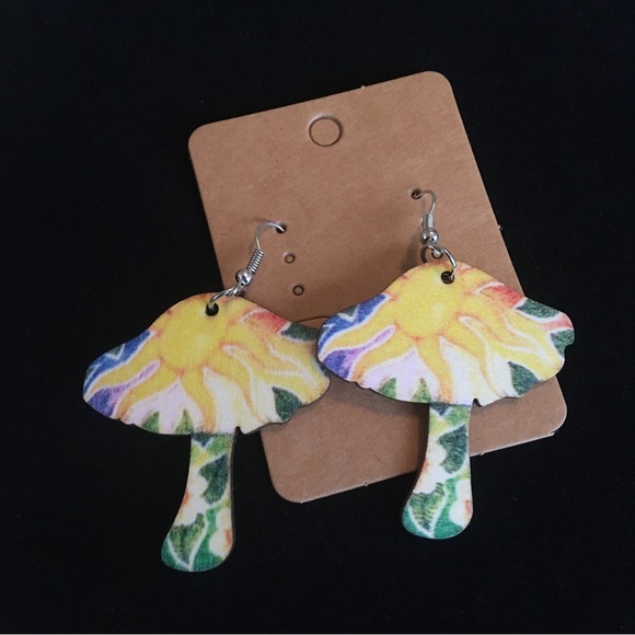 Bright Mushroom and Sun Dangle Earrings - Picture 2 of 7